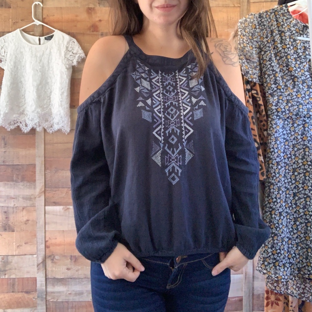 Hollister cold shoulder long sleeve blue top